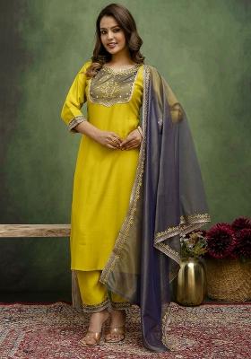 Lime Green Embroidered Silk Blend Kurta Set With Dupatta