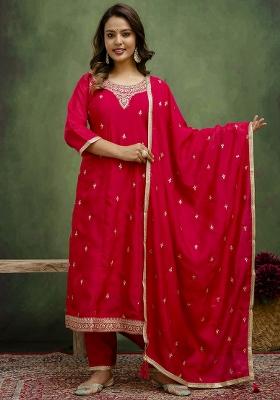 Rani Pink Embroidered Silk Blend Kurta Set With Dupatta