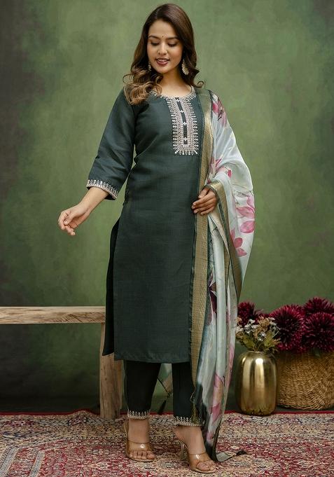 Dark Green Embroidered Cotton Blend Kurta Set With Dupatta