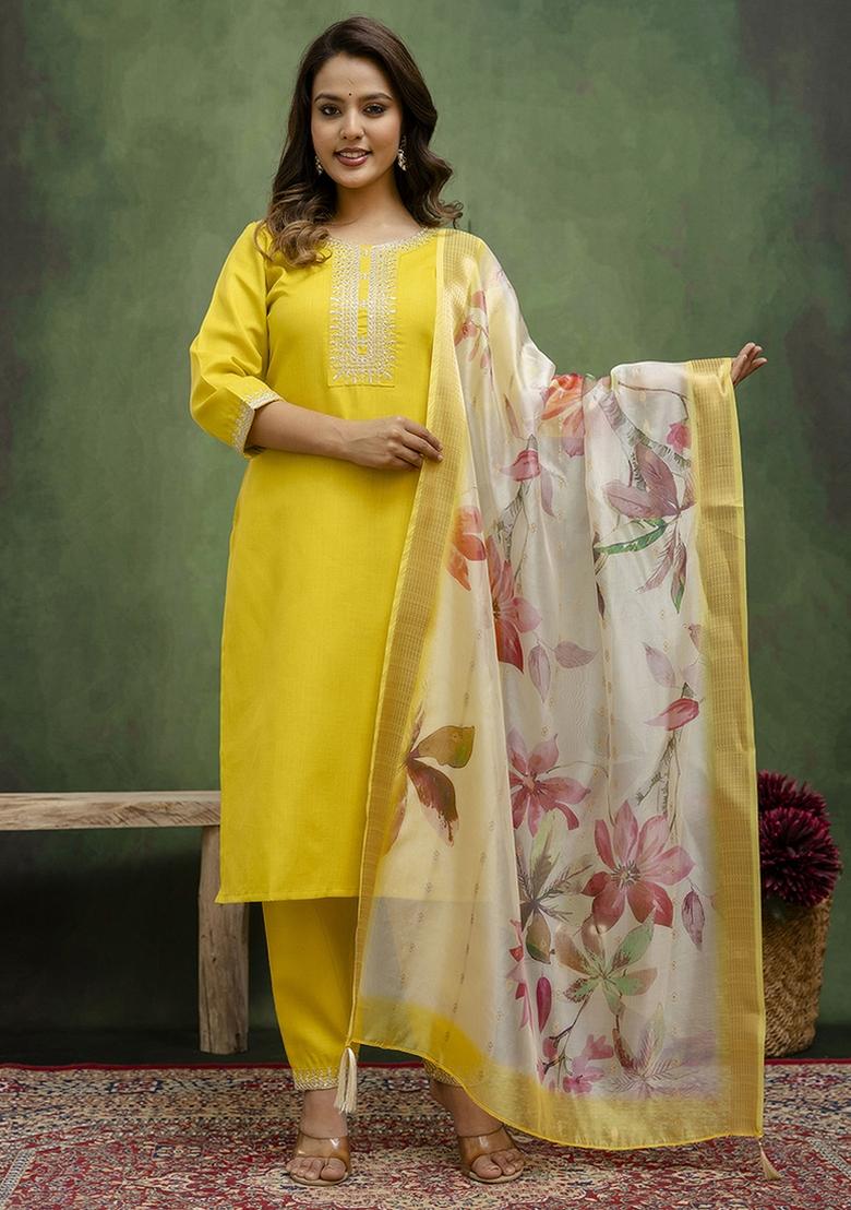 Lime Green Embroidered Cotton Blend Kurta Set With Dupatta