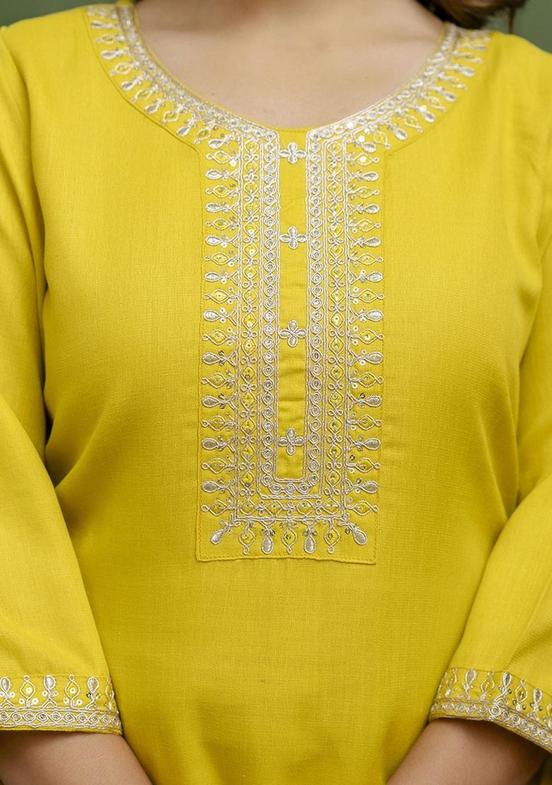 Lime Green Embroidered Cotton Blend Kurta Set With Dupatta