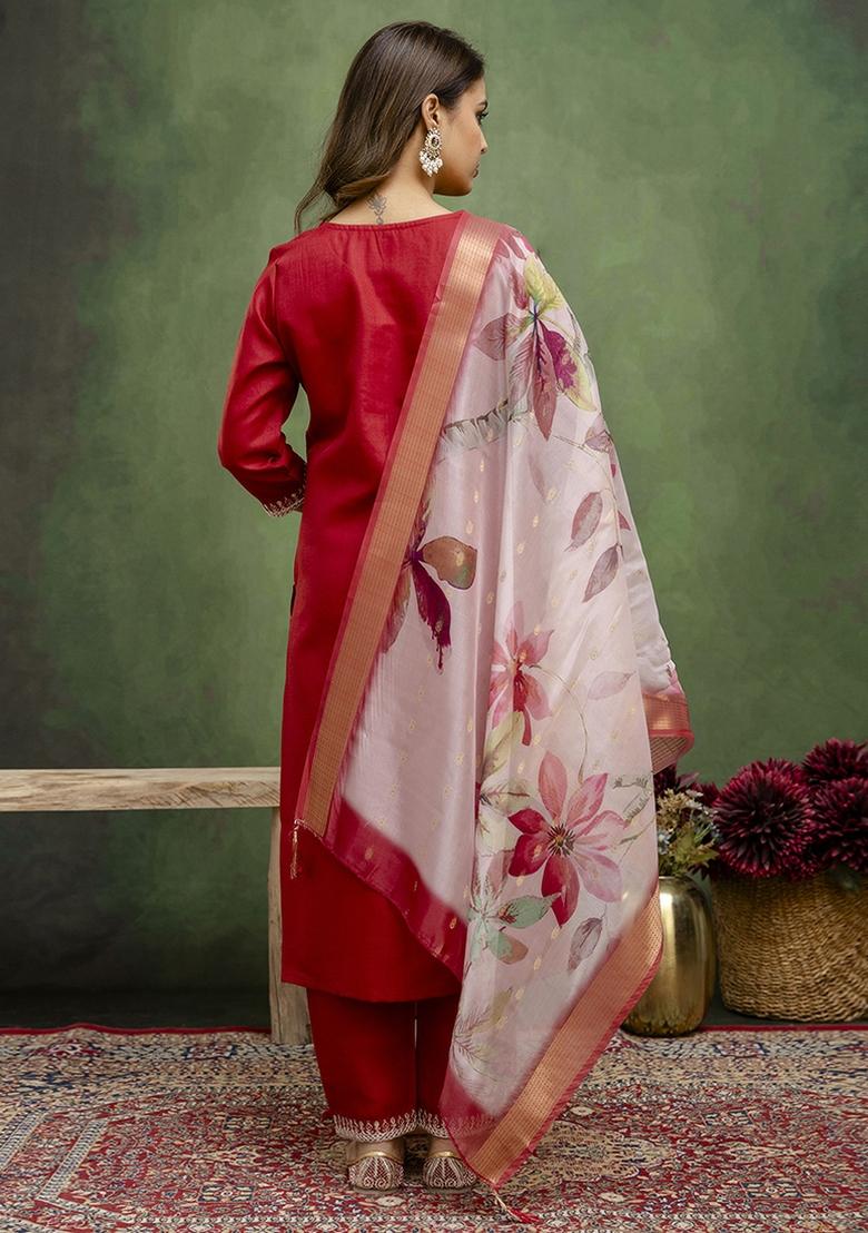 Red Embroidered Cotton Blend Kurta Set With Dupatta - Indya