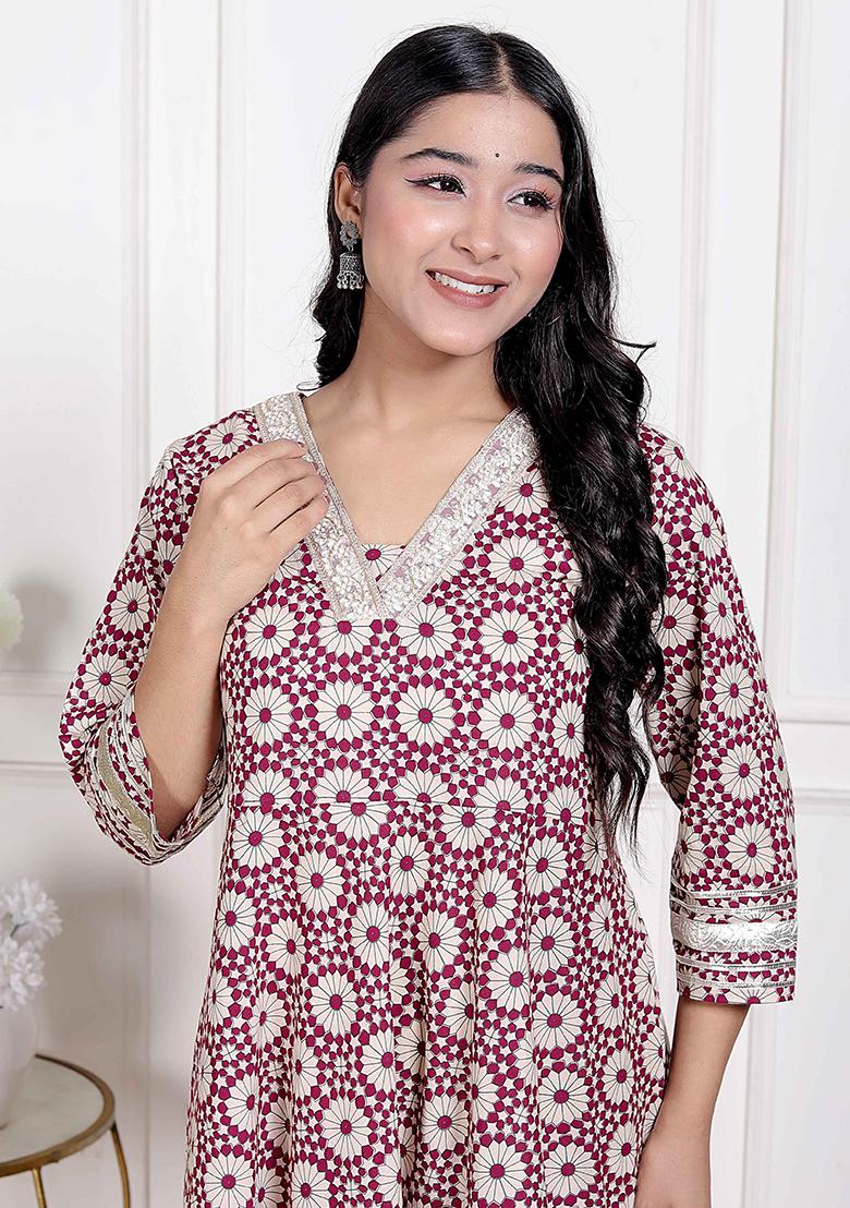 Cream Gota Work Cotton Blend Anarkali Kurta - Indya