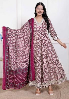 Cream Gota Work Cotton Blend Anarkali With Dupatta