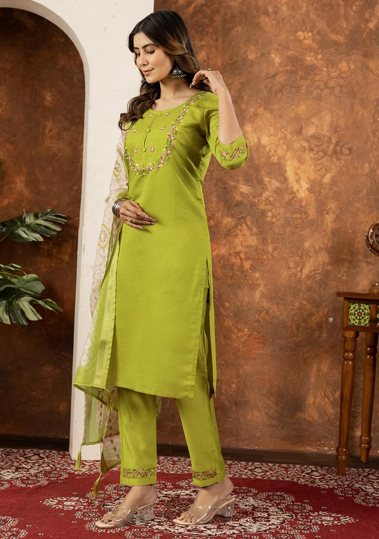 Green Embroidery Silk Straight Kurta Set - Indya
