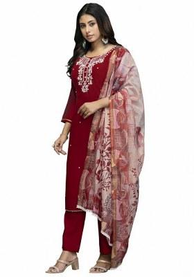 Red Embroidered Cotton Blend Kurta Set