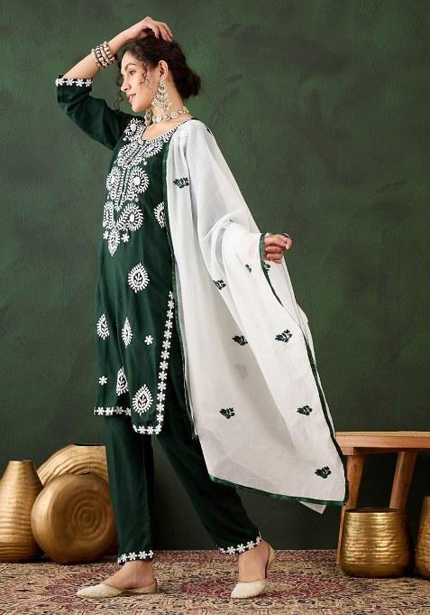 Green Embroidered Cotton Blend Kurta Set