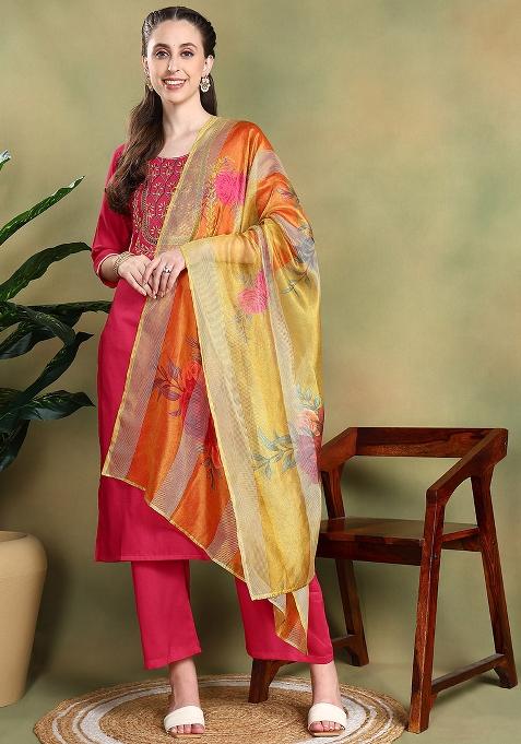 Pink Embroidered Silk Blend Kurta Set With Dupatta