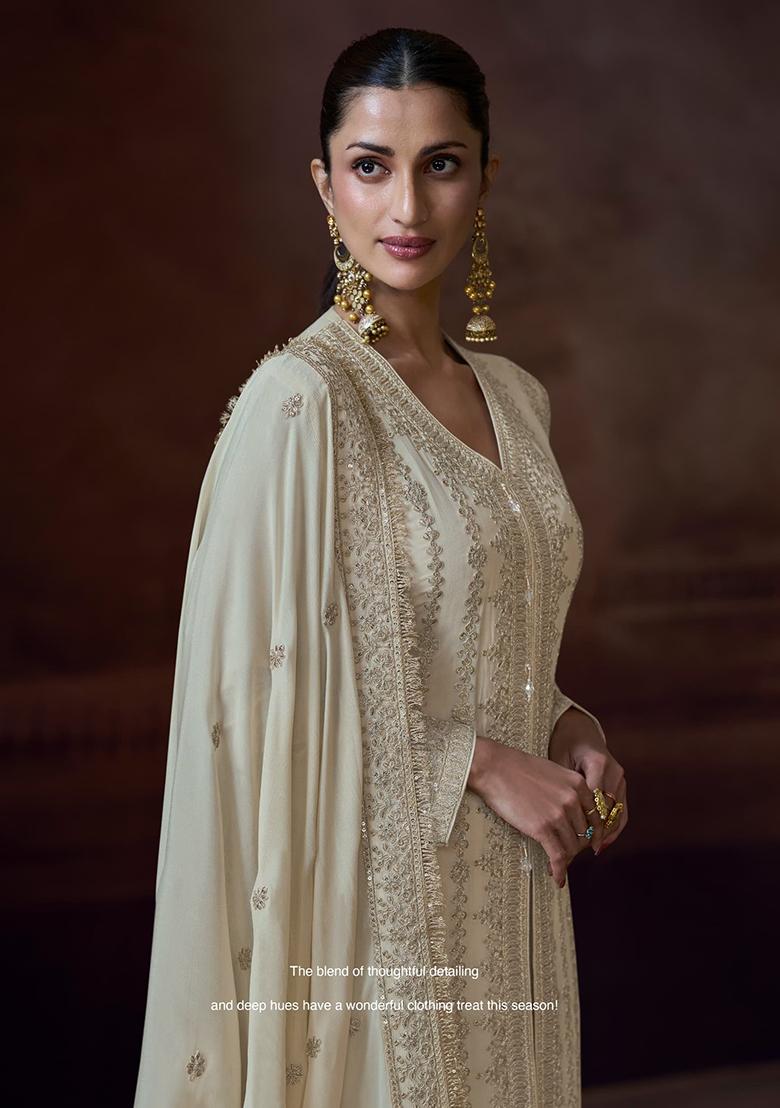 White Embroidered Silk Kurta Set With Dupatta - Indya