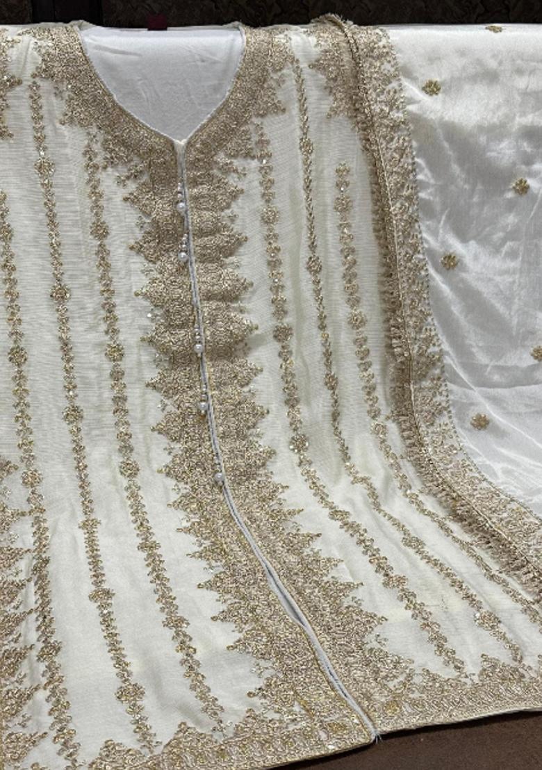 White Embroidered Silk Kurta Set With Dupatta - Indya