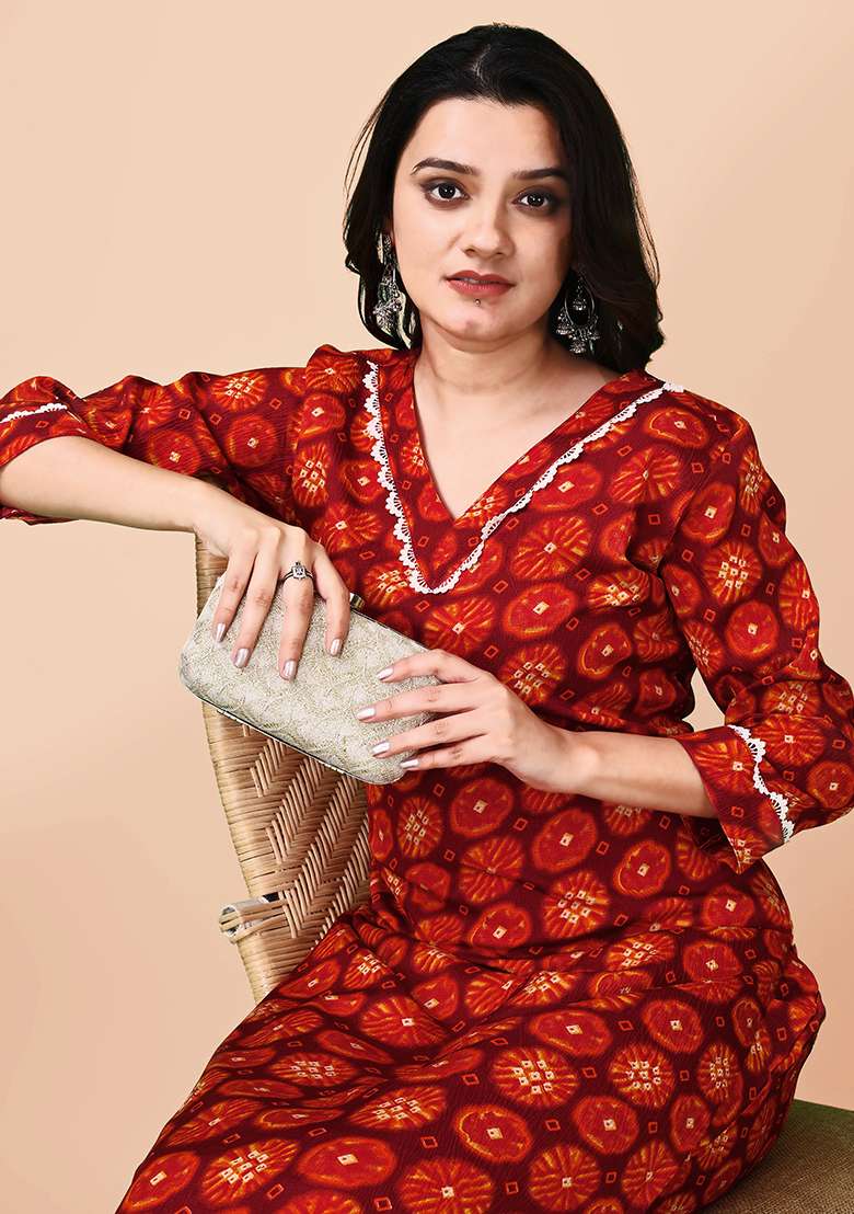 Maroon Bandhani Silk Blend Straight Kurta Set - Indya
