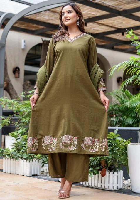 Green Zari Embriodery And Stone Work Cotton Kurta Set