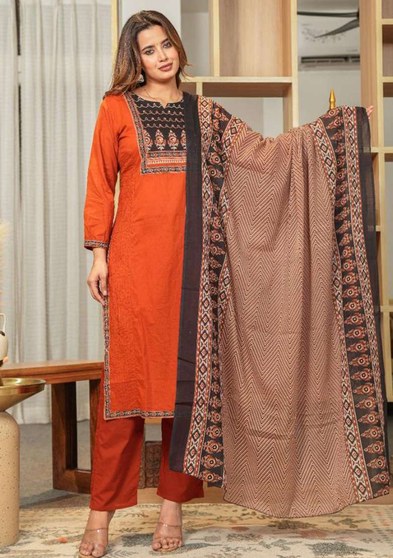 Multicolor Mirror And Hand Work Cotton Kurta Set - Indya