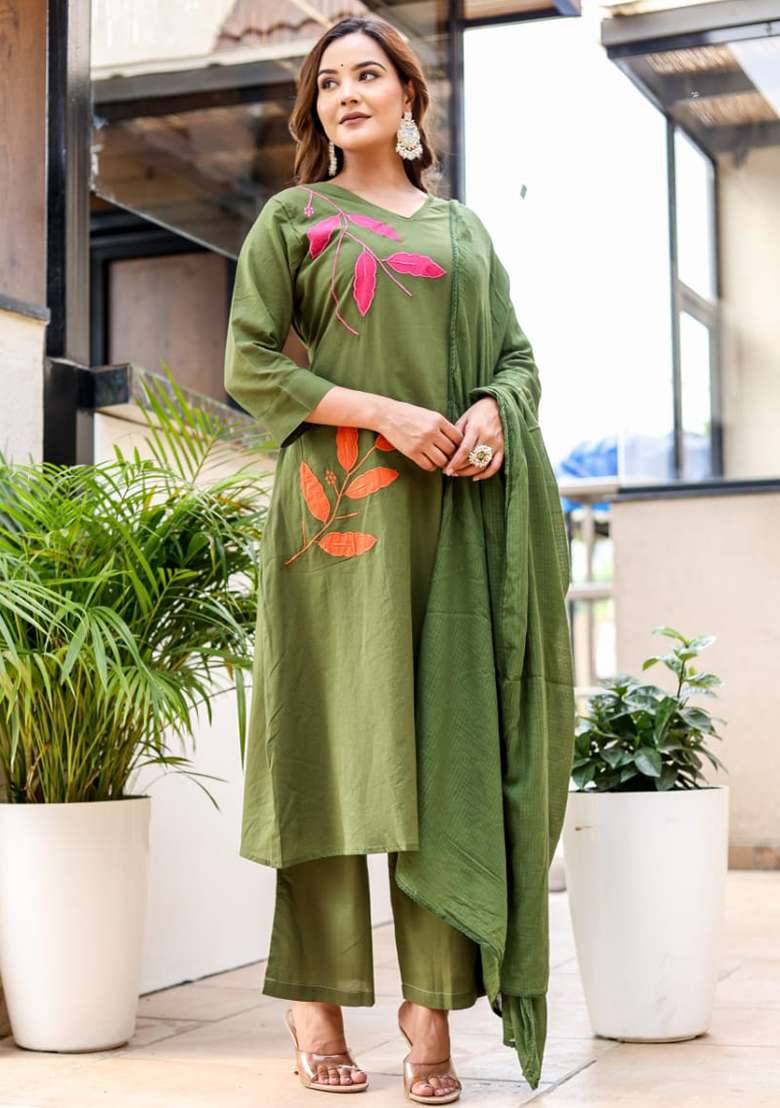 Green Embriodery Cotton Kurta Set - Indya