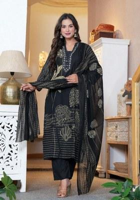 Black Embroidered Cotton Kurta Set