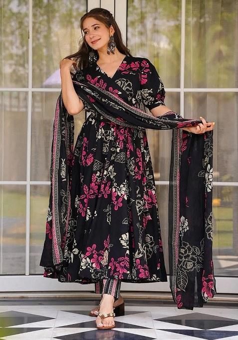 Black Embroidered Muslin Kurta Set