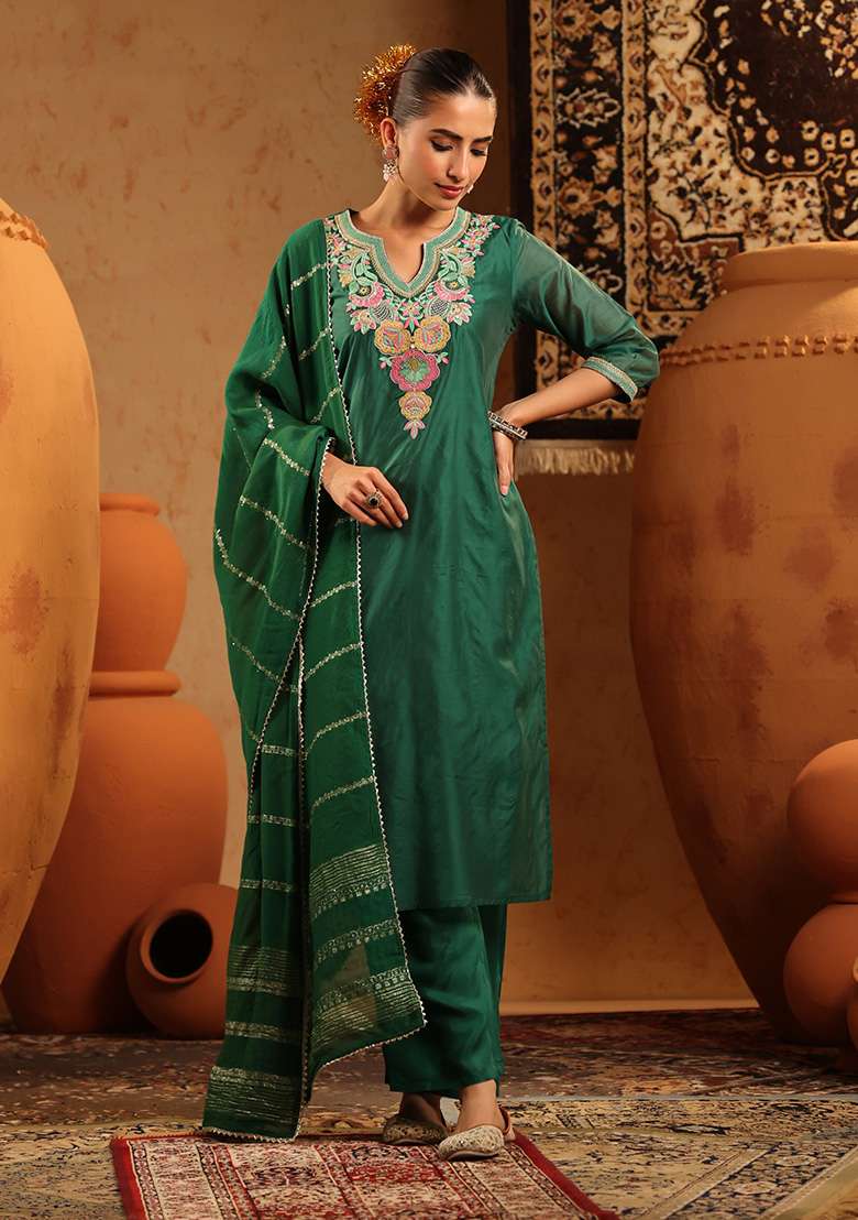 Green Embroidered Chanderi Straight Kurta Set - Indya