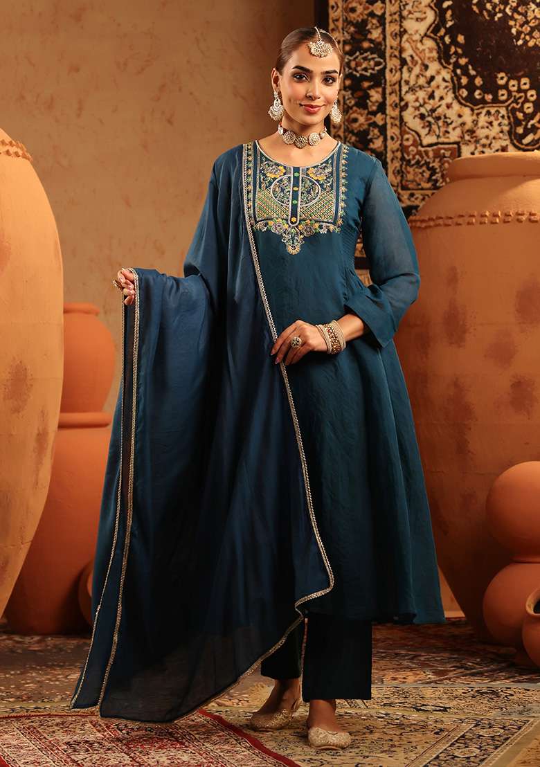 Teal Embroidered Chanderi Pakistani Suit Set - Indya