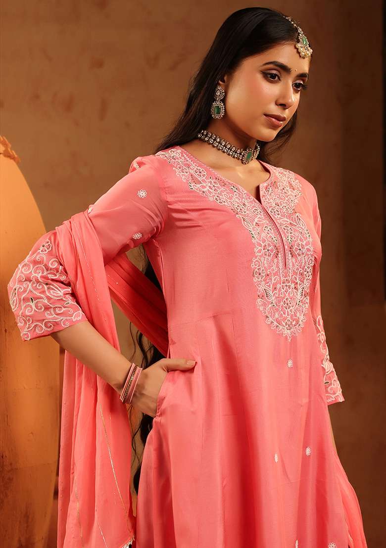 Mauve Embroidered Silk Blend A Line Kurta Set - Indya