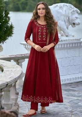 Red Embroidery Silk Kurta Set