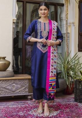 Blue Embroidery Silk Kurta Set