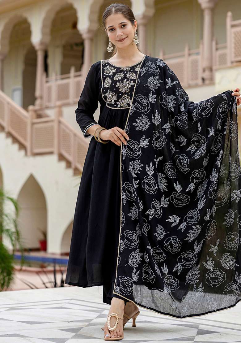 Black Embroidery Chinnon Kurta Set - Indya
