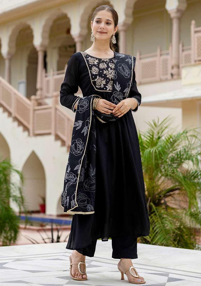 Black Embroidery Chinnon Kurta Set - Indya