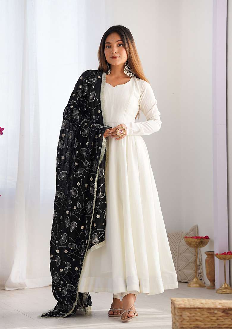 Black Solid Silk Anarkali With Dupatta - Indya