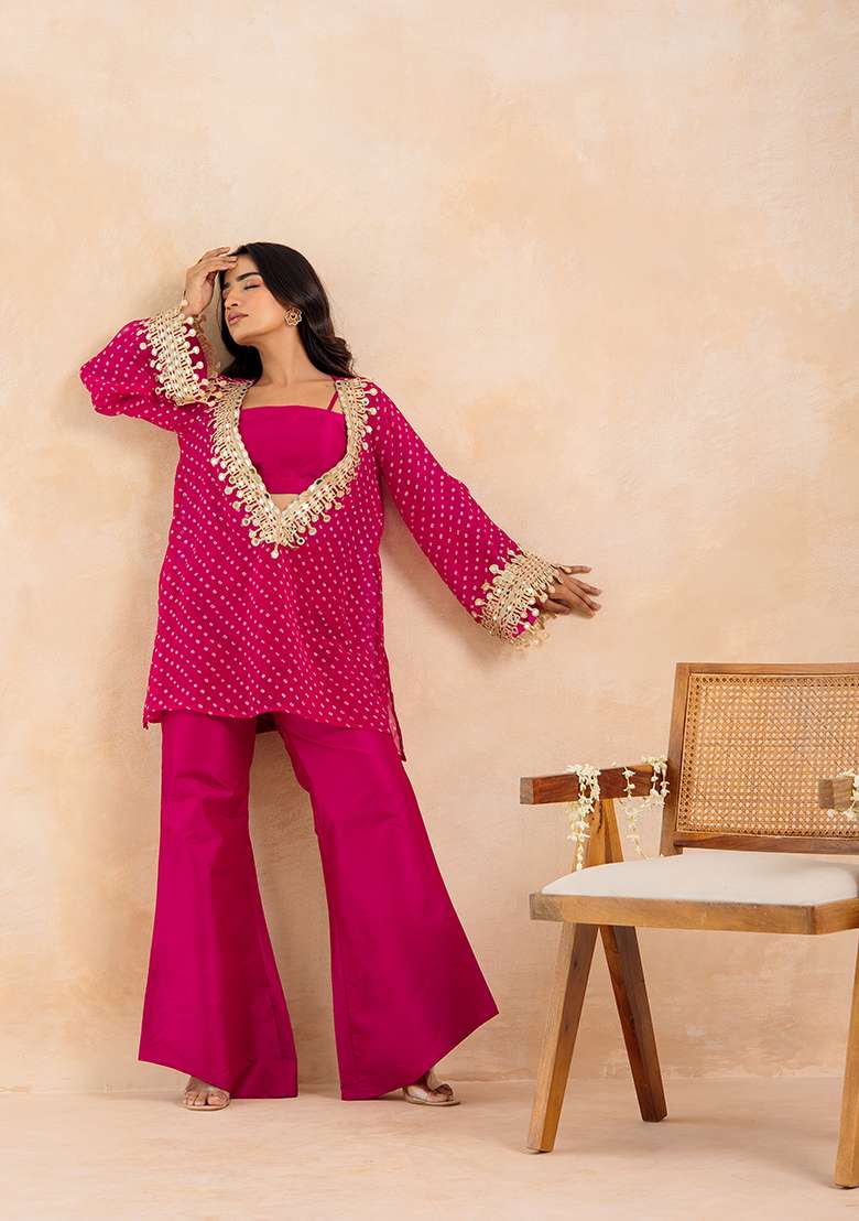 Pink Embroidered Georgette Kurta Set - Indya