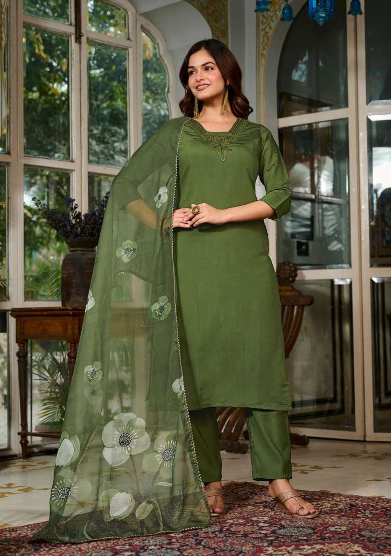 Mehendi Green Embroidery Viscose Kurta Set - Indya