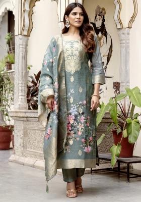 Grey Printed Chanderi Kurta Set