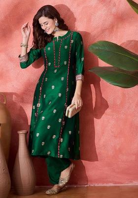 Green Embroidered Georgette Straight Kurta Set