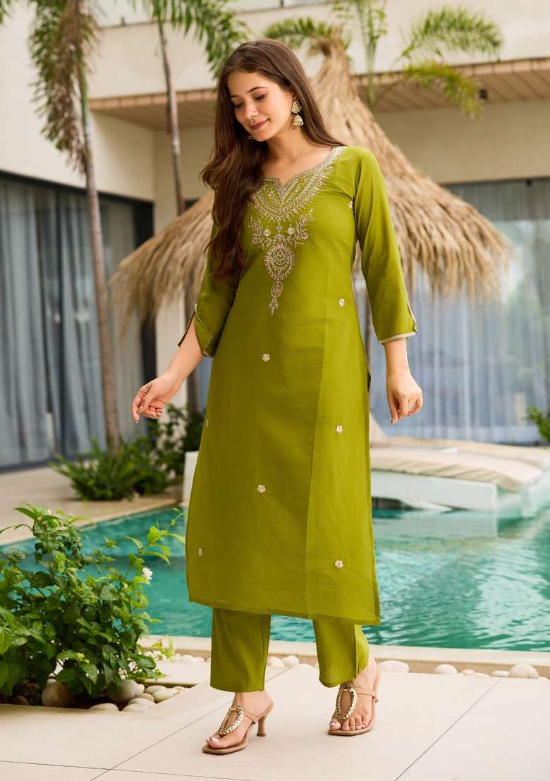 Green Embroidery Viscose Kurta Set - Indya