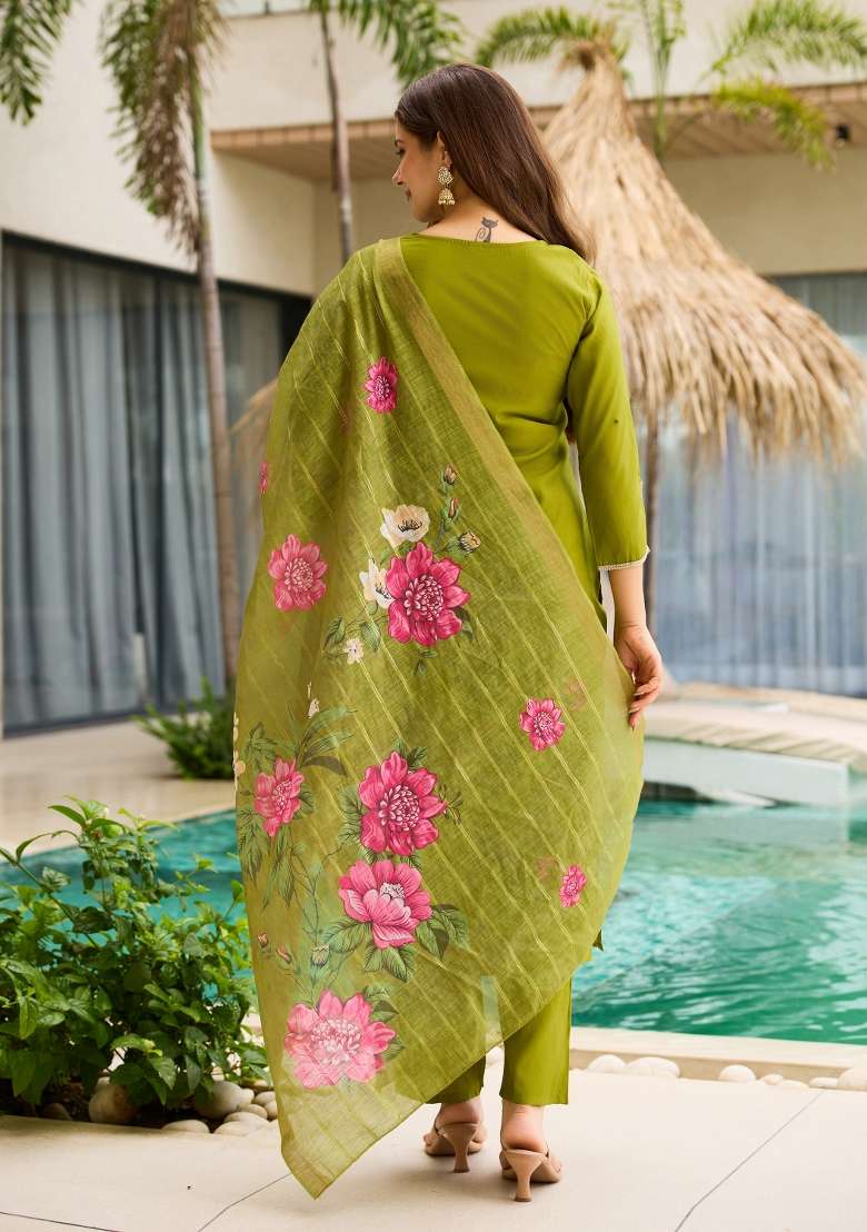 Green Embroidery Viscose Kurta Set - Indya