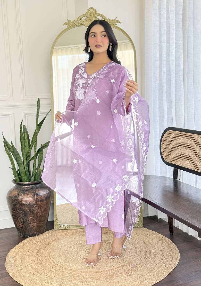 Lavender Embroidery Rayon Kurta Set - Indya