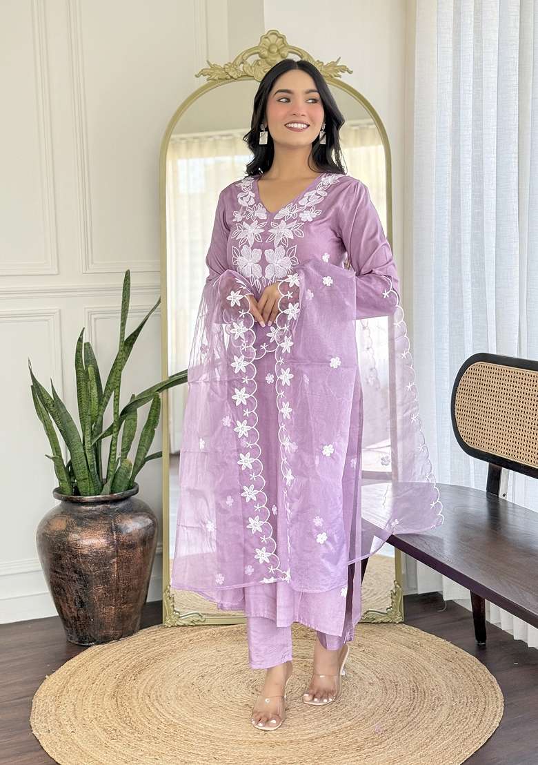 Lavender Embroidery Rayon Kurta Set - Indya