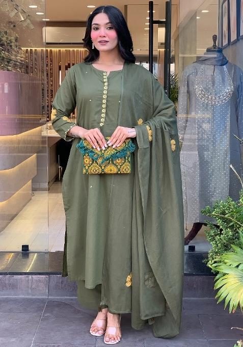 Green Embroidery Chanderi Silk Kurta Set