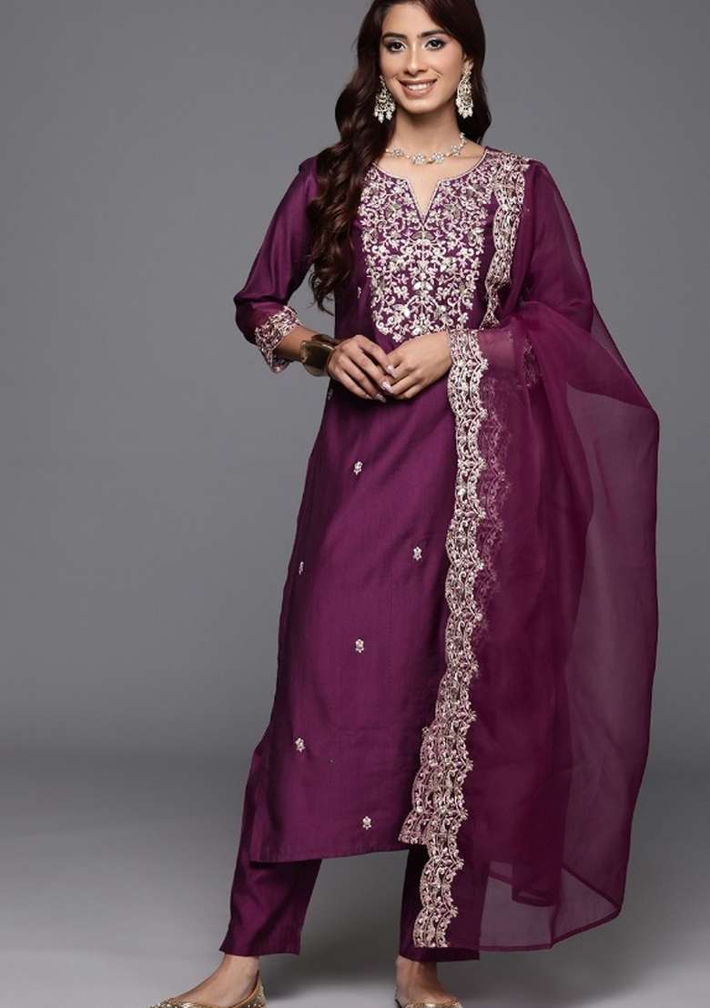 Wine Embroidery Chanderi Kurta Set - Indya