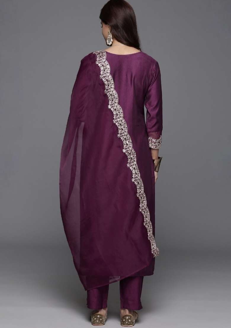 Wine Embroidery Chanderi Kurta Set - Indya