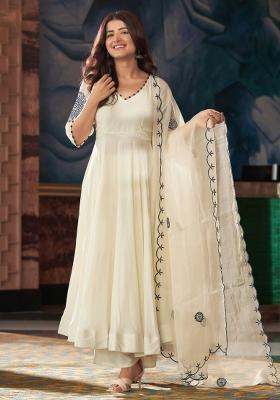 Cream Embroidery Vichitra Silk Kurta Set