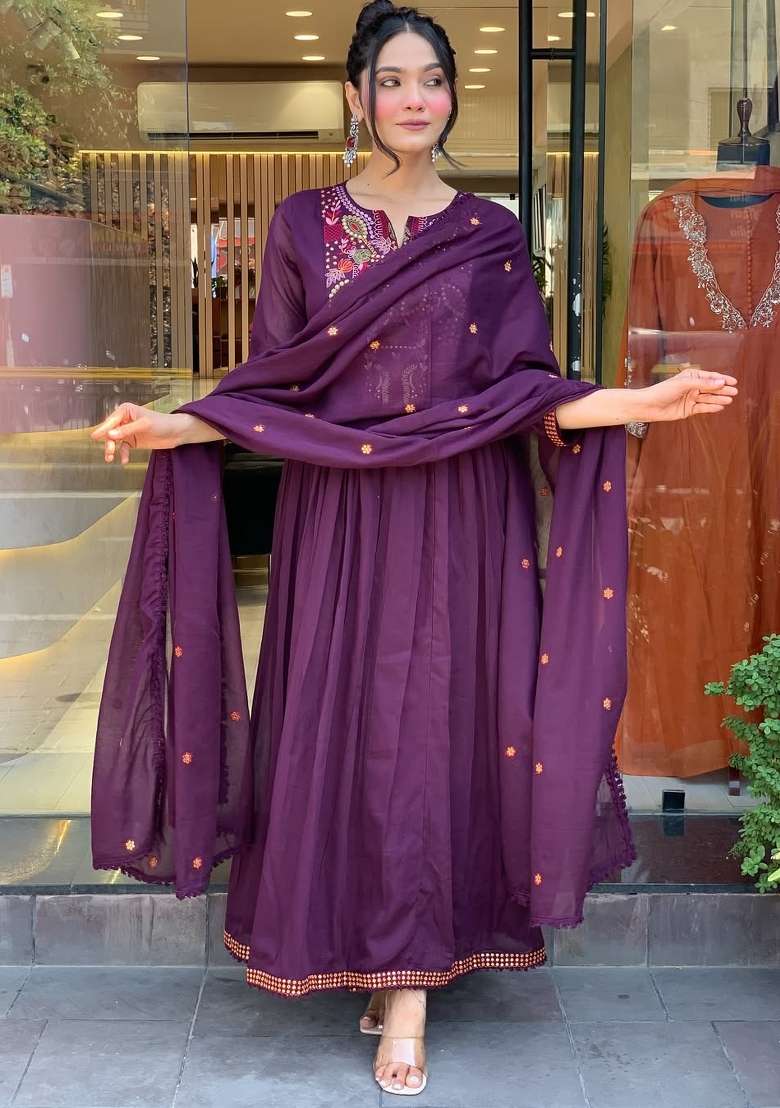 Wine Embroidery Viscose Chanderi Kurta Set - Indya