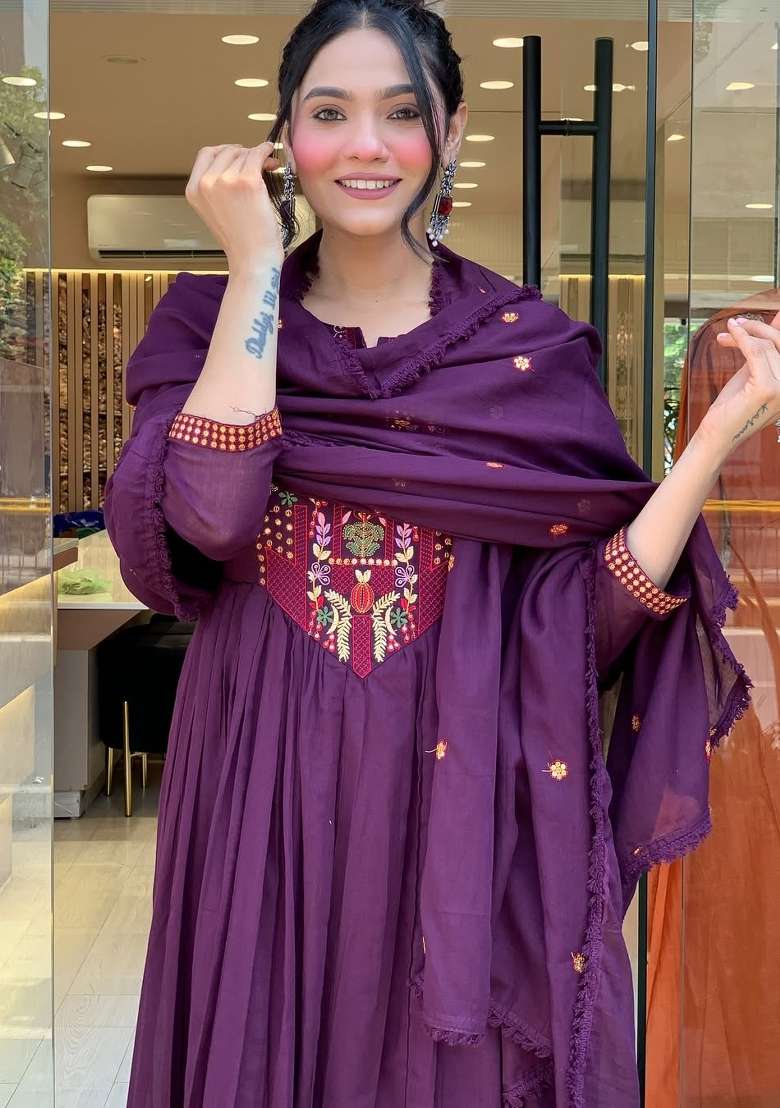 Wine Embroidery Viscose Chanderi Kurta Set - Indya