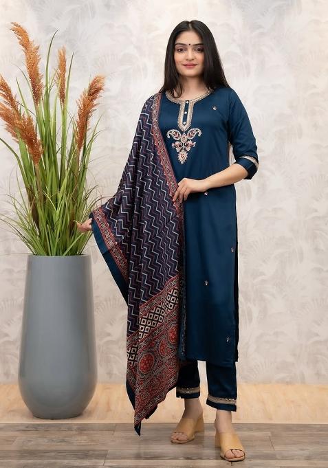 Teal Embroidery Chanderi Silk Kurta Set