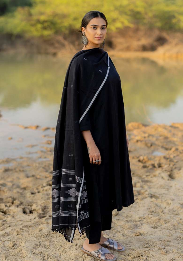 Pink Solid Chanderi Kurta Set - Indya