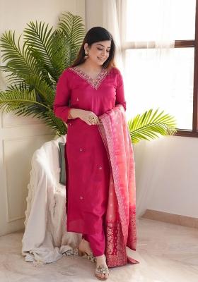 Pink Embroidery Viscose Chanderi Kurta Set