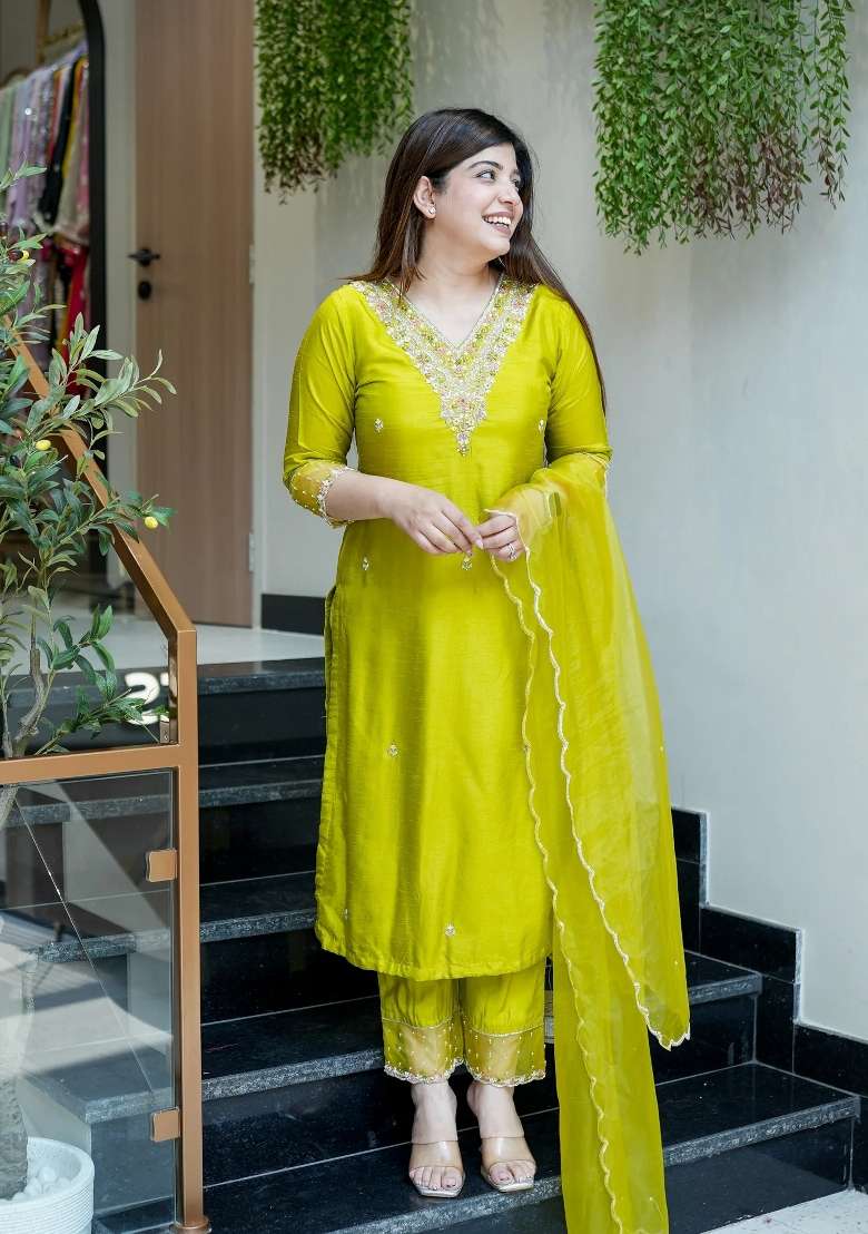 Green Embroidery Viscose Chanderi Kurta Set - Indya