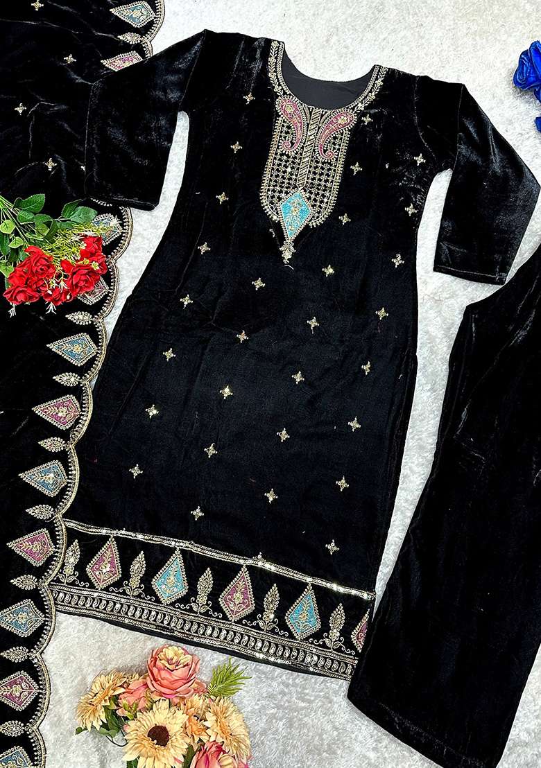 Black Embroidered Velvet Pakistani Suit Set - Indya