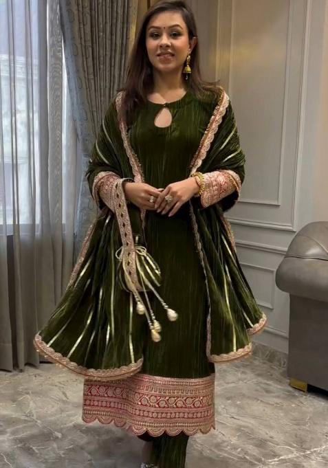 Mehendi Embroidery Velvet Salwar Kameez