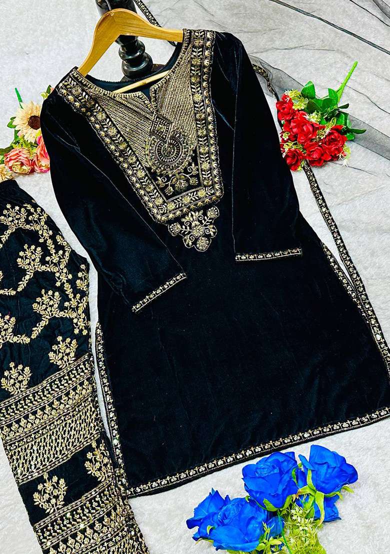 Black Embroidered Velvet Pakistani Suit Set - Indya