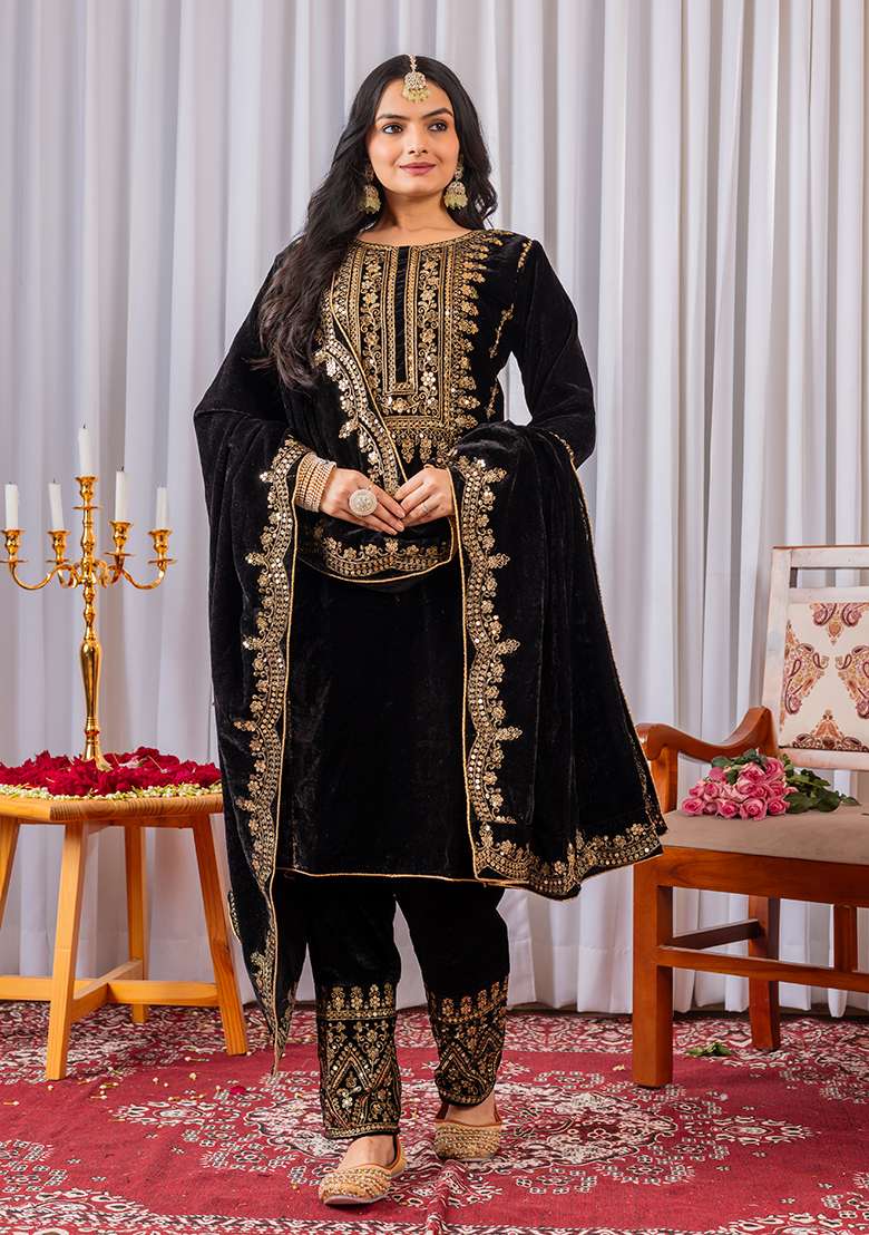 Black Embroidered Velvet Pakistani Suit Set - Indya